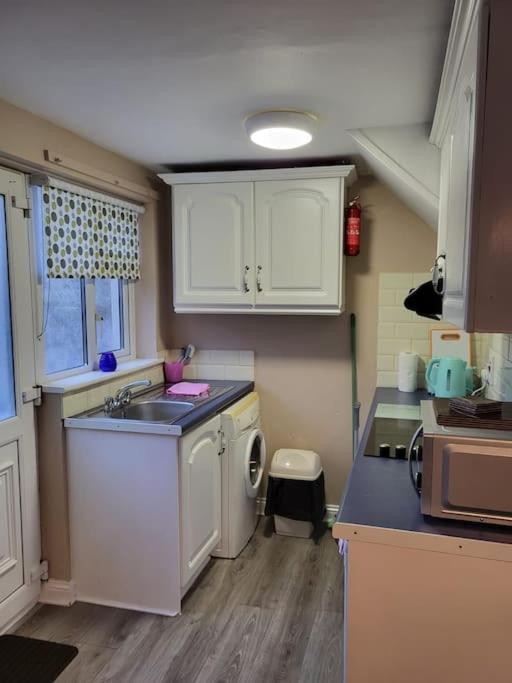 Small Town House, Barrow Lane, Bagenalstown, Carlow Экстерьер фото